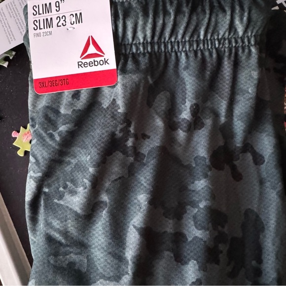 Reebok Men's and Big Men's Delta Core 9" Shorts - Picture 5 of 5